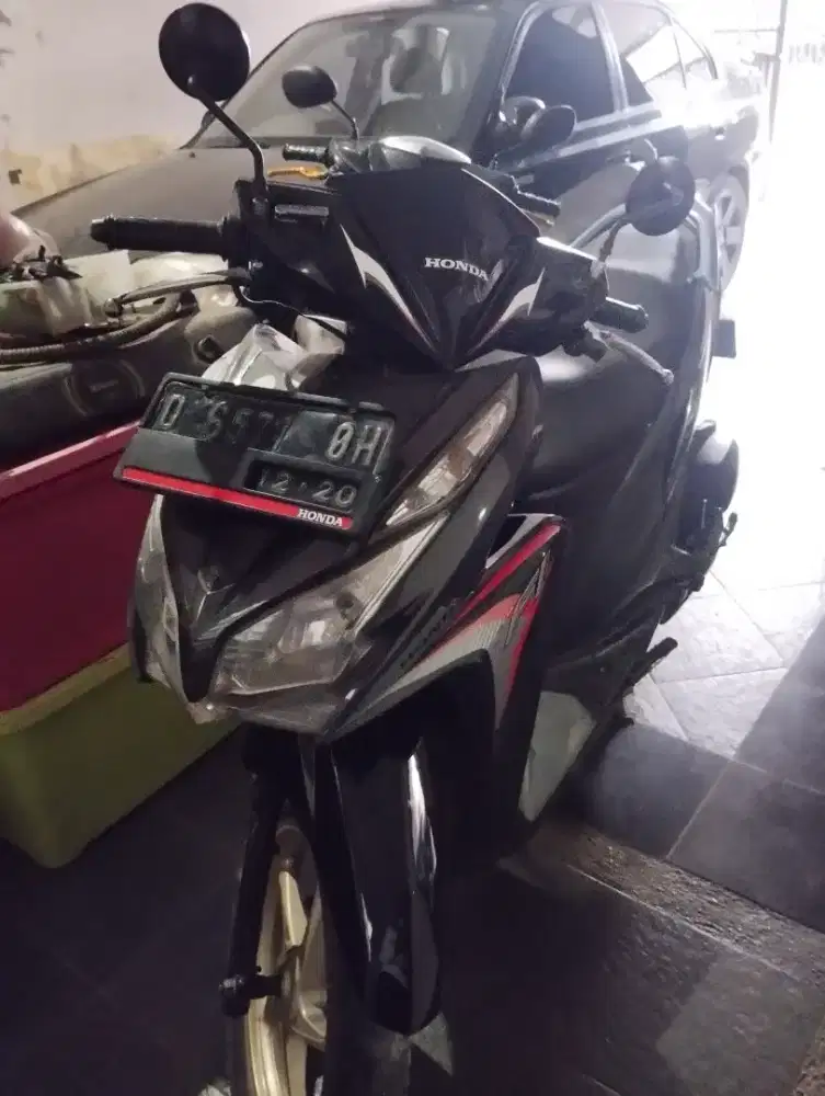 Vario 125 Standar THN 2015