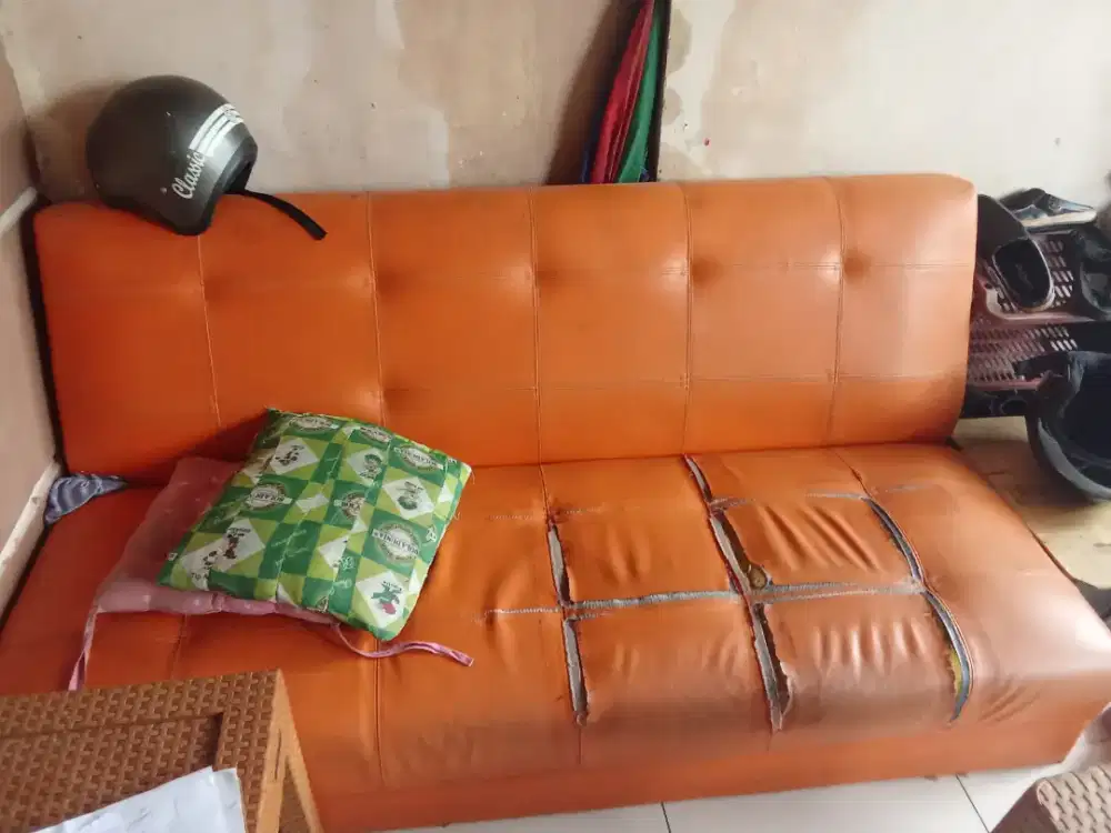 Sofa tempat tidur