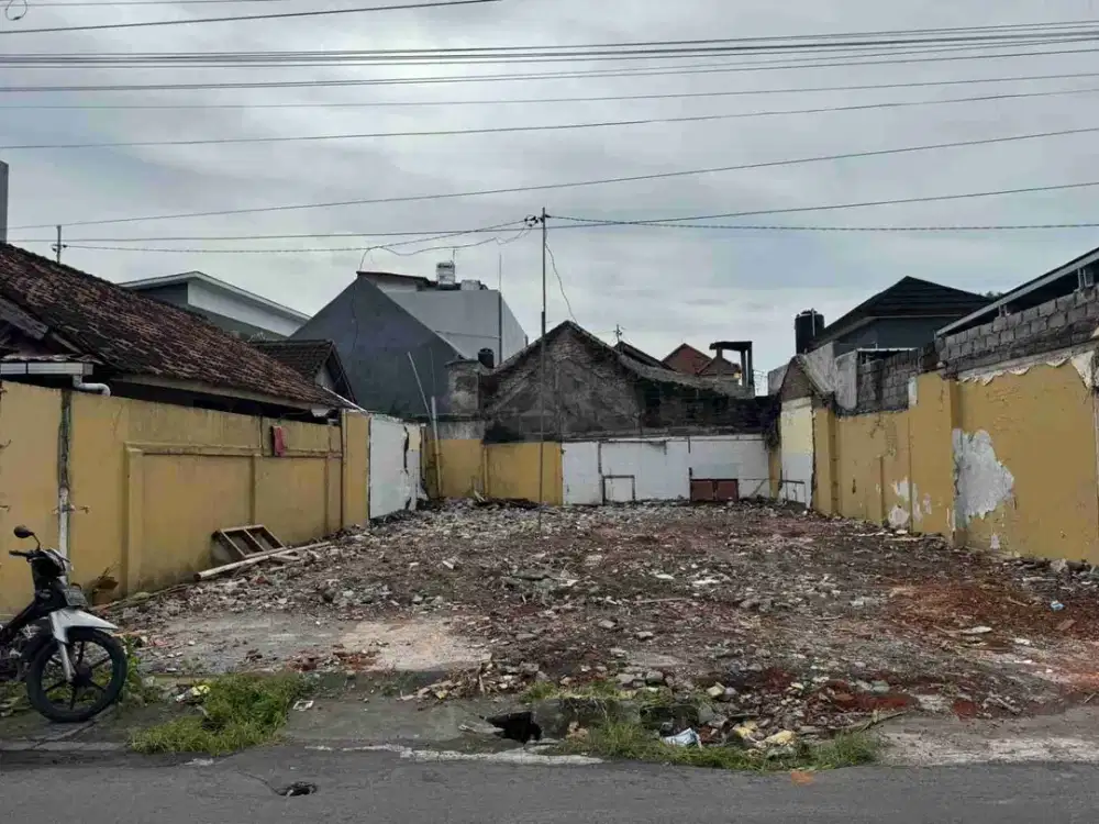 DIJUAL TANAH LOKASI JALAN UTAMA TEGAL WANGI SESETAN