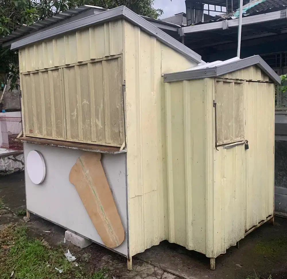 Kontainer minuman Dijual