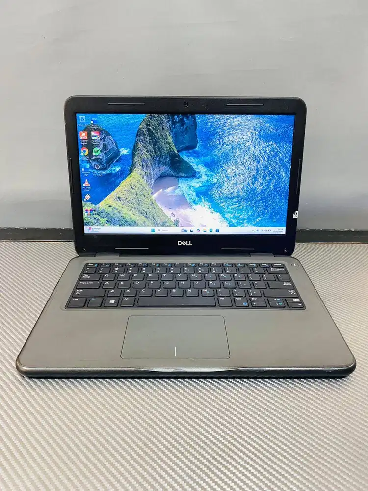 Laptop Dell Latitude 3310 Core i5 Gen 8 RAm 8GB SSD 256GB 13