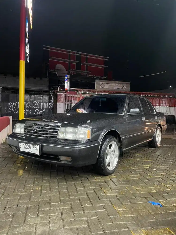 Toyota crown Super saloon 1995
