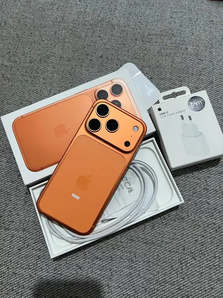 iphone 17 pro 25 cosmic orange IBOX