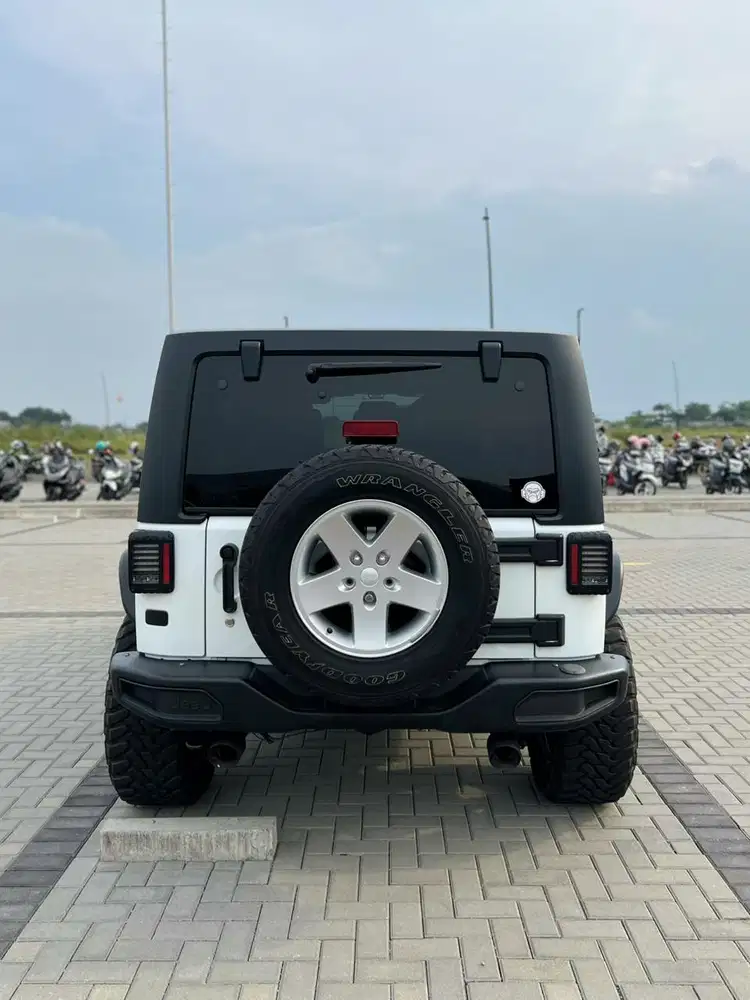 Jeep Wrangler Unlimited 2012 Bensin