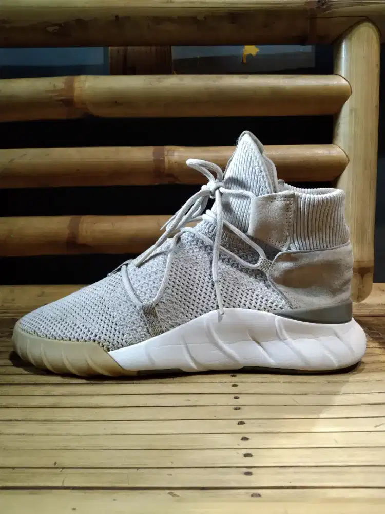 Adidas tubular high