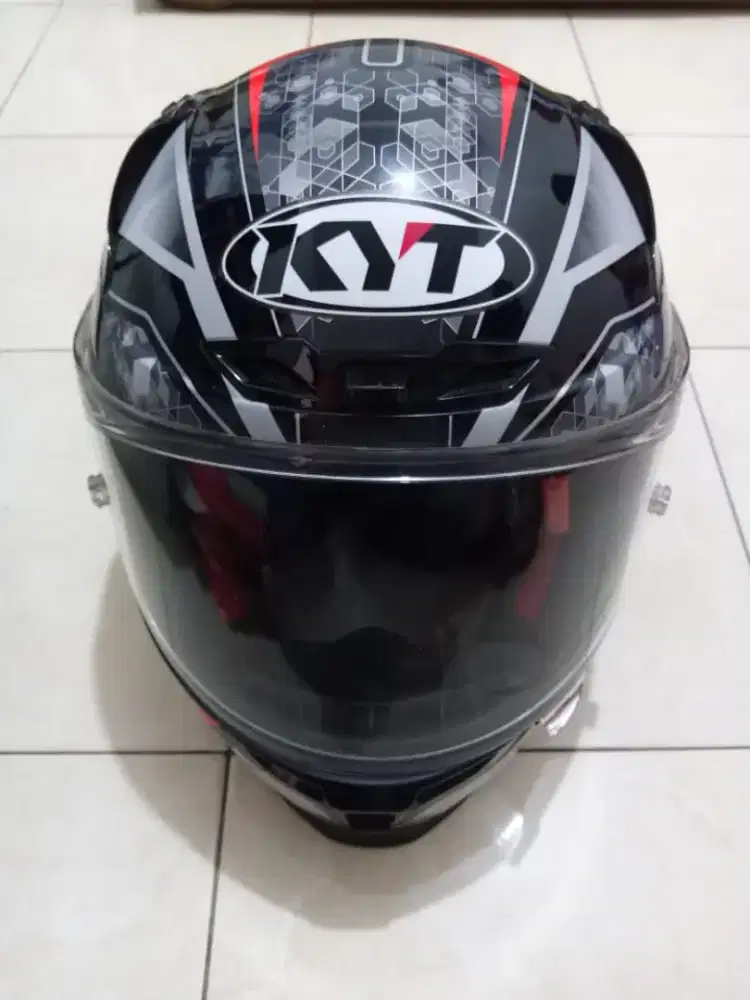 Helm fullface kyt