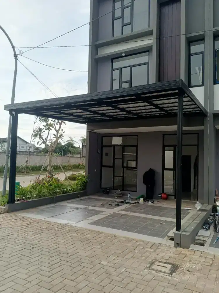 Pemasangan kanopi baja ringan