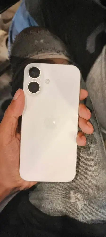 Iphone 16 Basic Starlight 128 GB