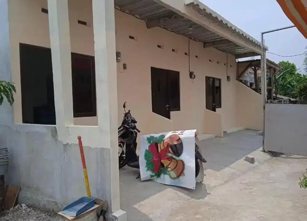 Dijual kontrakan 3 pintu SHM sudah Dak utk lanjut ke atas