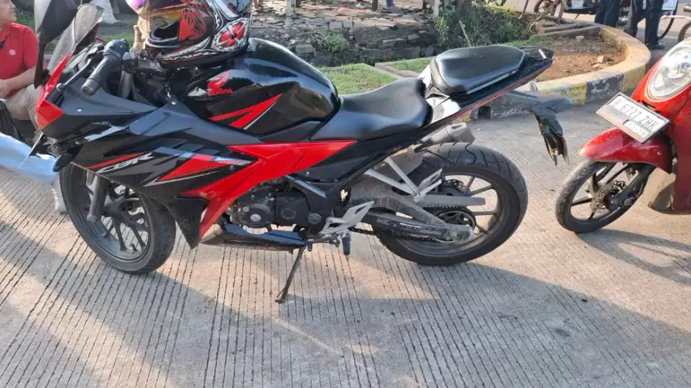 Honda CBR 150 ABS