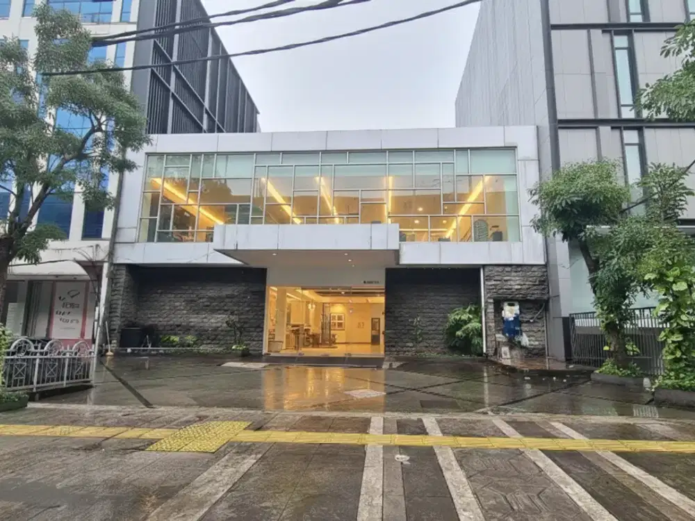 RUKO GANDENG 2 LANTAI KEBAYORAN BARU DEKAT SENOPATI GUNAWARMAN AREA KOMERSIL SEMI FURNISHED