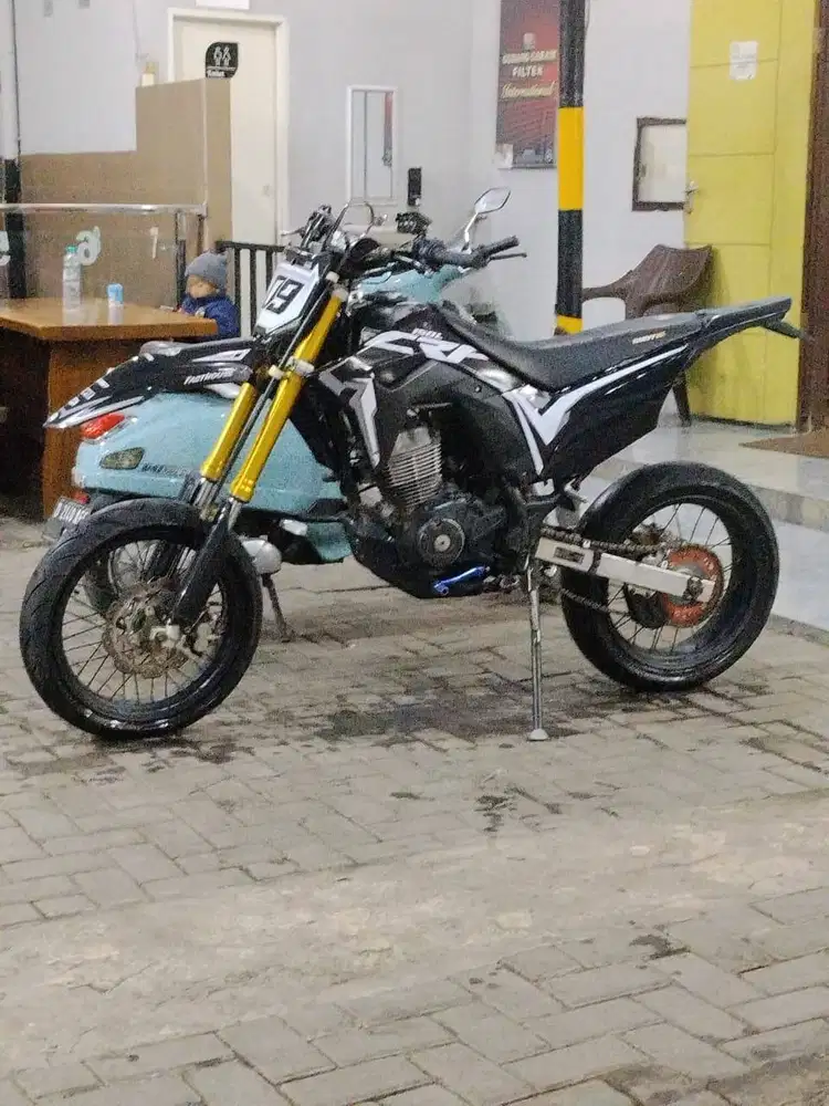 Honda CRF 150 L 2019 LENGKAP