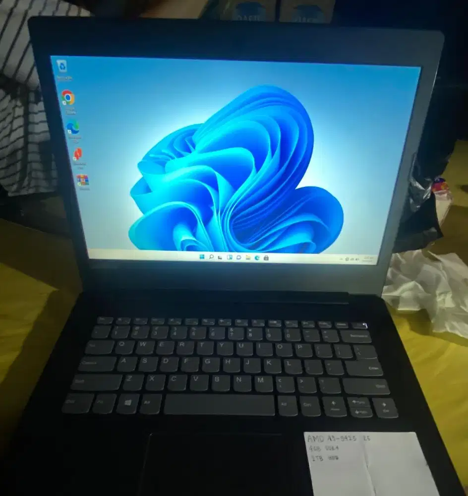 Laptop Lenovo 81D5 AMD A9