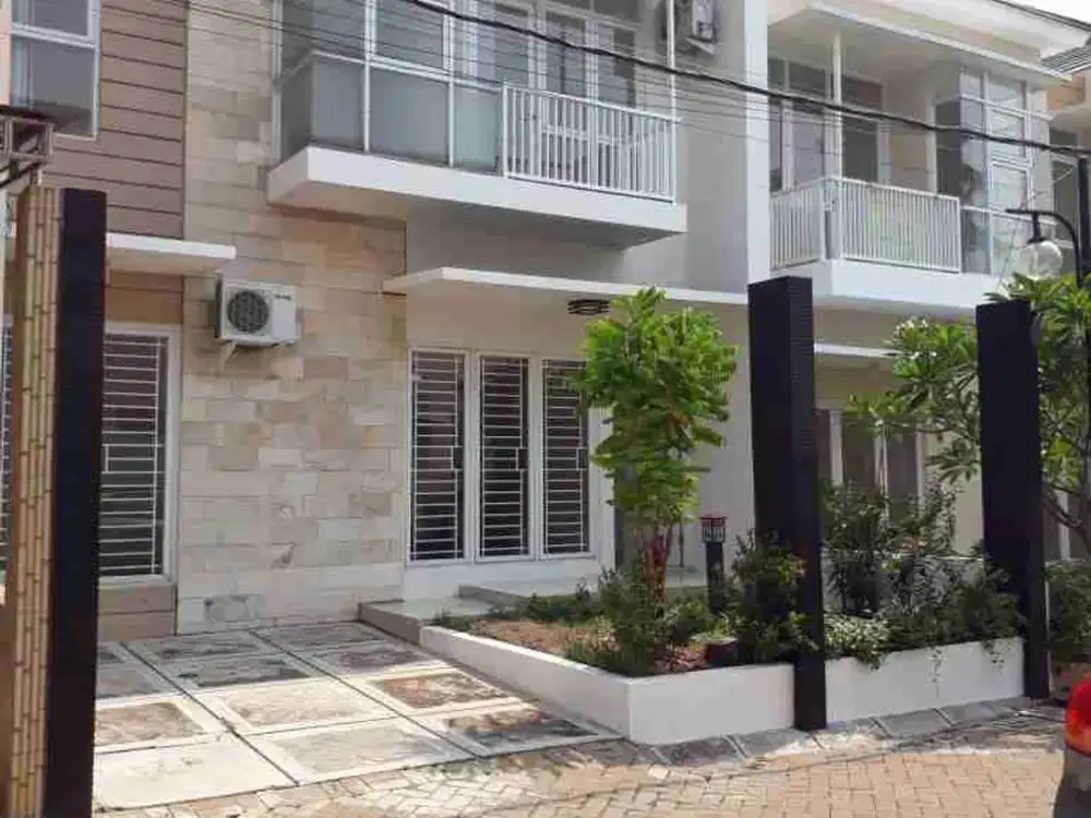 DIJUAL RUMAH CANTIK AKSES DEKAT TOL CLUSTER ARACELLI DEPOK TAPOS