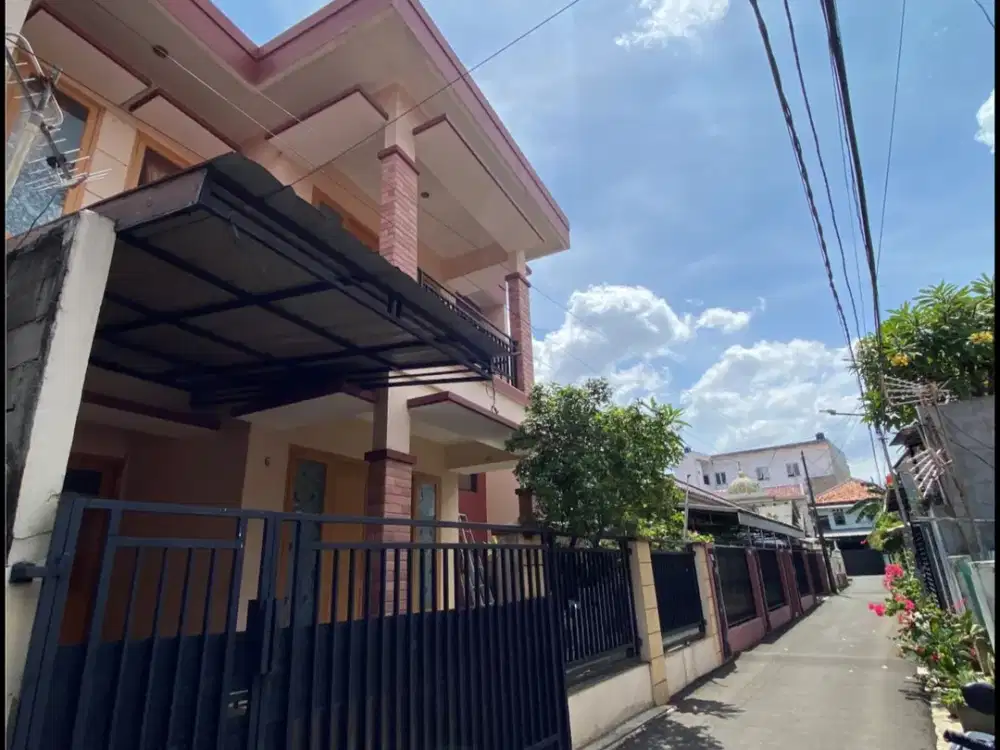 Di Jual Lelang Rumah 2 Lantai di Jalan Tebet Utara Jakarta Selatan