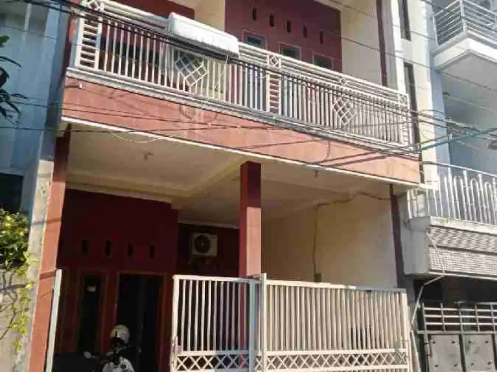 Rumah 2 Lantai Murah siap Huni di Wisma Tropodo, Waru, Sda