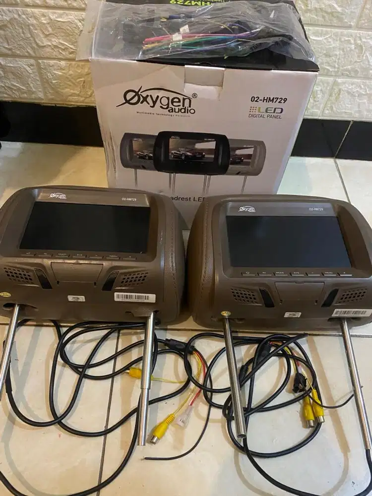 Headrest monitor tv car mobil sandaran kepala