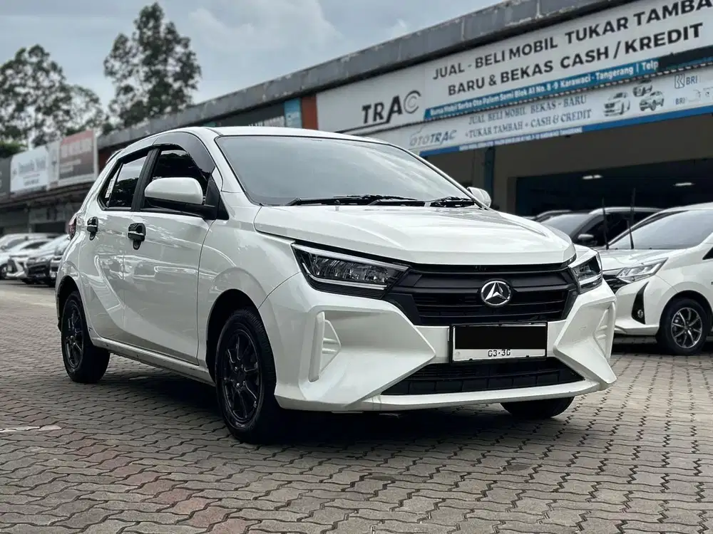 [ LIKE NEW ] DAIHATSU NEW AYLA 1.2 R AT MATIC 2025 PUTIH