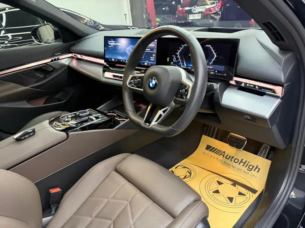 DP10% [Km11.000] 520i M-Sport 2024 Black Reg 2025 #AUTOHIGH