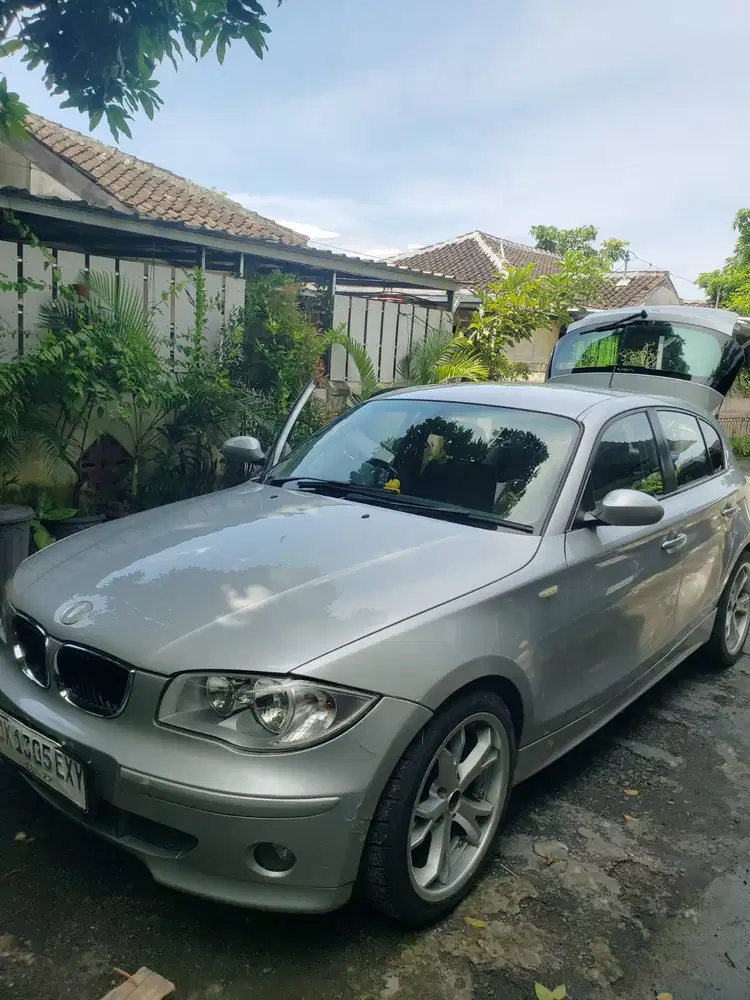 BMW 120i 2005 Bensin
