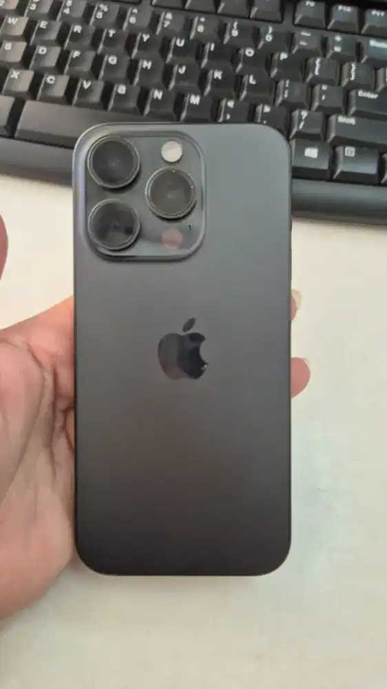 Jual iPhone 15 pro ex Ibox 128 gb