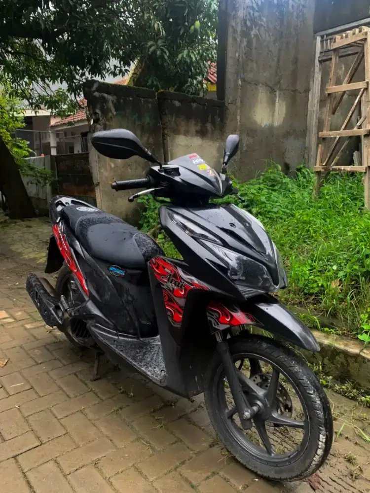 Vario 125 2015 Led Old