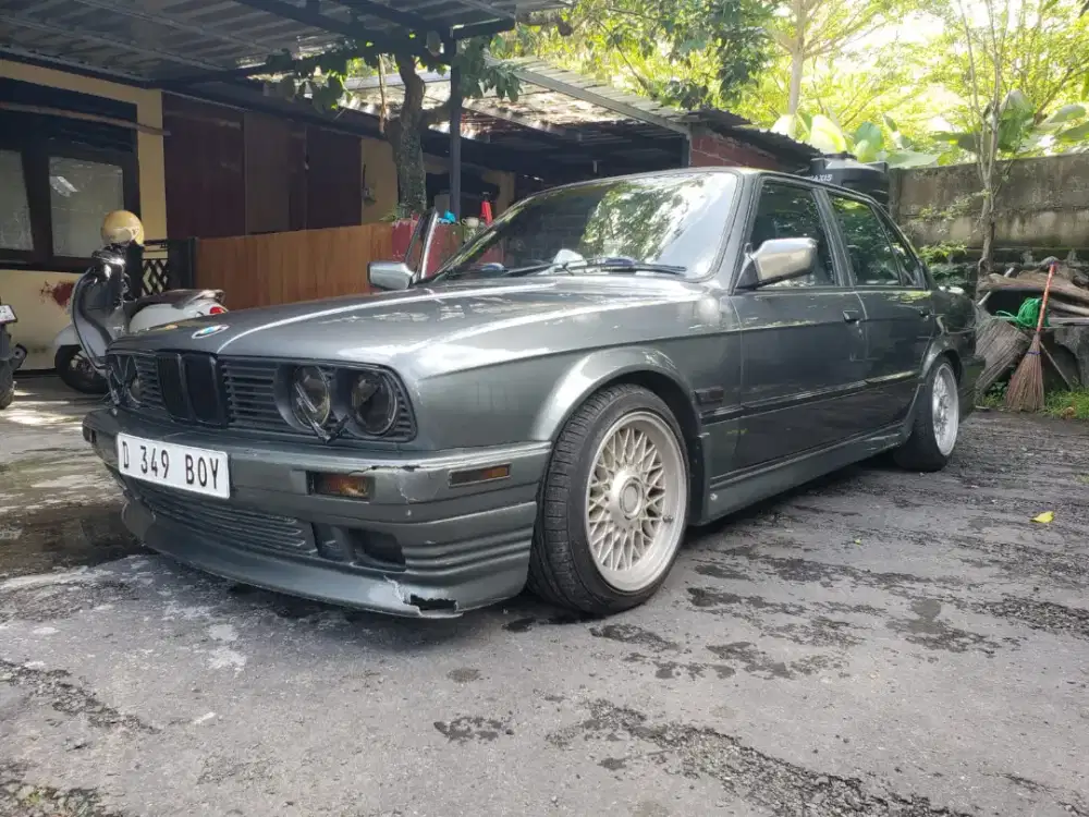 BMW 318i A/T M20