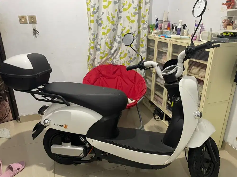 Sepeda listrik merk KINMA