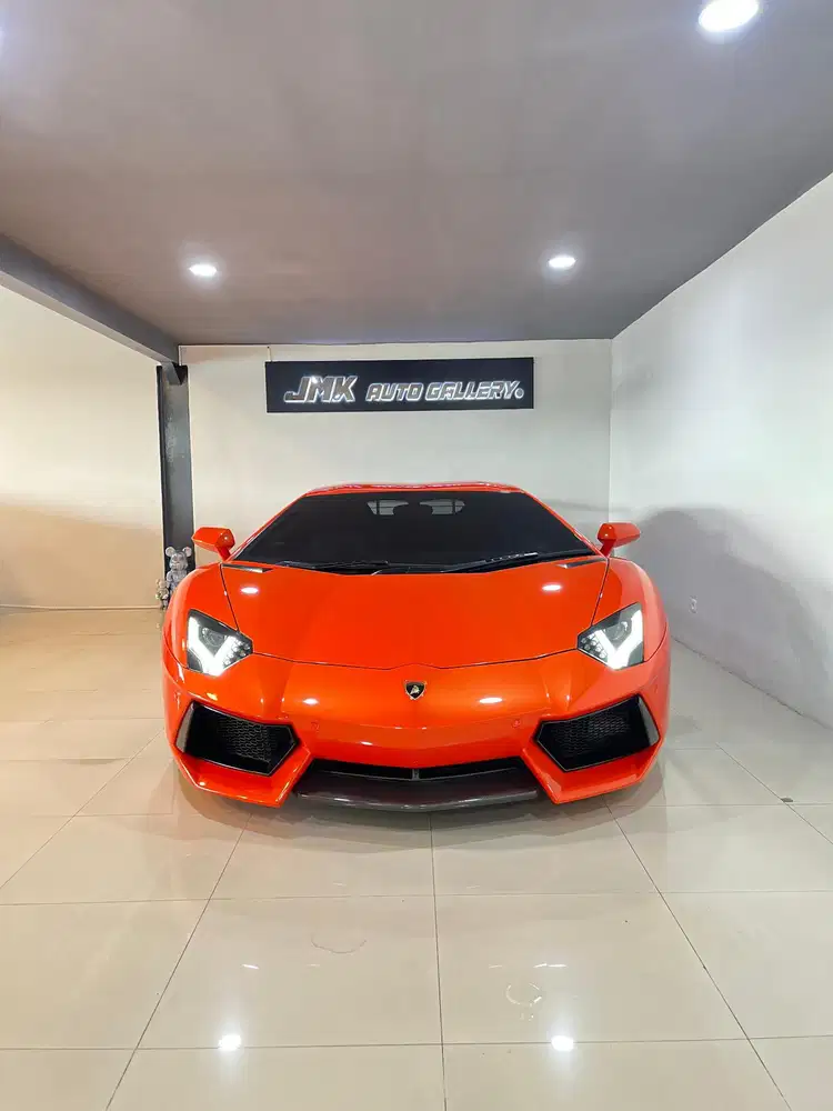 Lamborghini Aventador LP700-4 2012 (Super Low KM)
