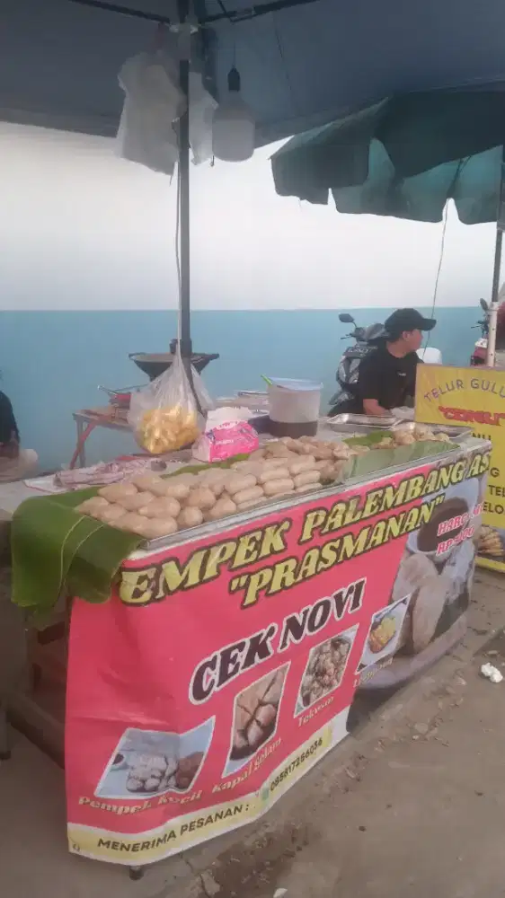 Dibutuhkan karyawan pria