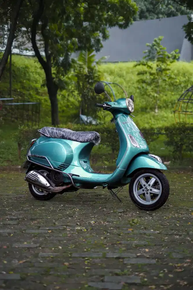PIAGGIO VESPA MATIC LX 150 3V INJEKSI 2013