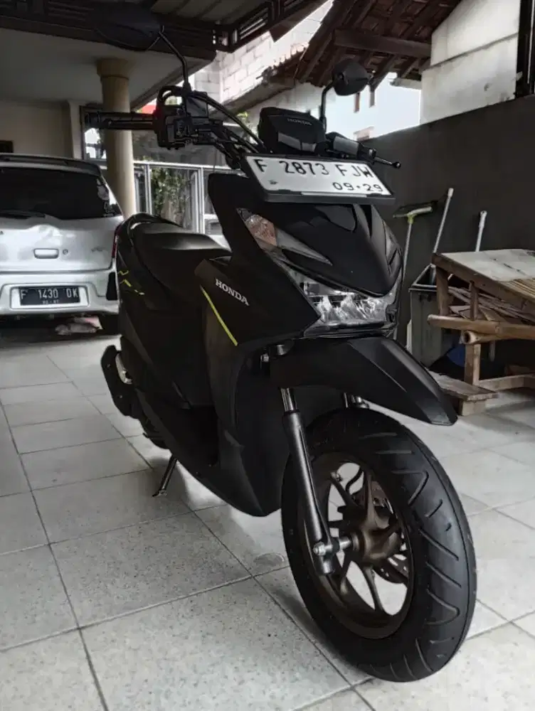 NEW HONDA BEAT STREET TH 2024 KM 5 RB