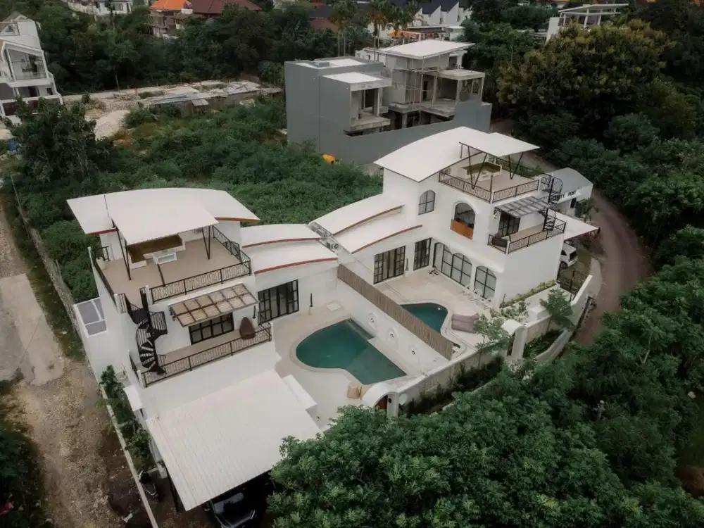 3 bedrooms Freehold & Leasehold Villa Ungasan