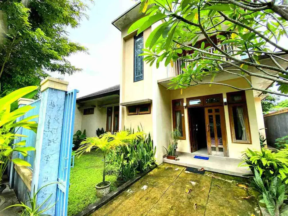 rumah mewah samping rumah pak jokowi  lokasi strategis