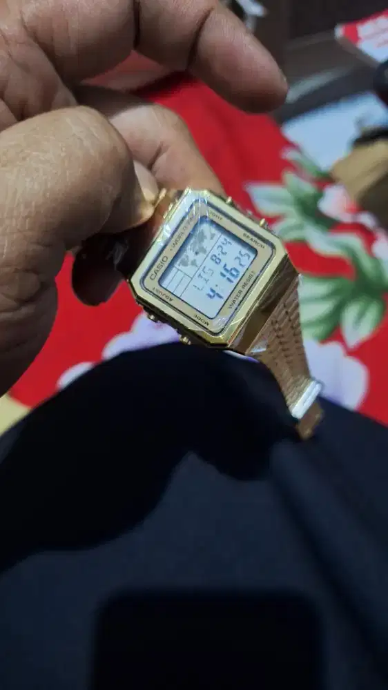 Casio A500WGA-9DF A500 World Time Digital Dial Gold