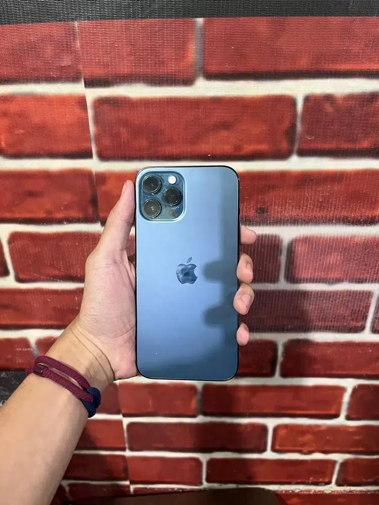 iPhone 12 Pro Max 128 RESMI FULLSET ORI NOMINUS NO KENDALA MULUS TOTAL