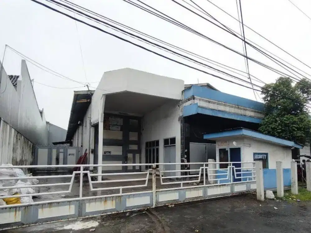 Lahan Bonus Gudang Row Jalan Luas di Singosari Malang