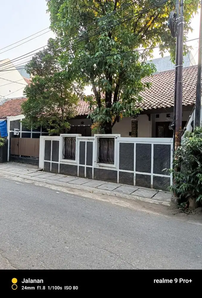 Rumah Dijual Benhil Jakarta Pusat LT 165 m² | 4 KT 4 KM | HARGA NEGO