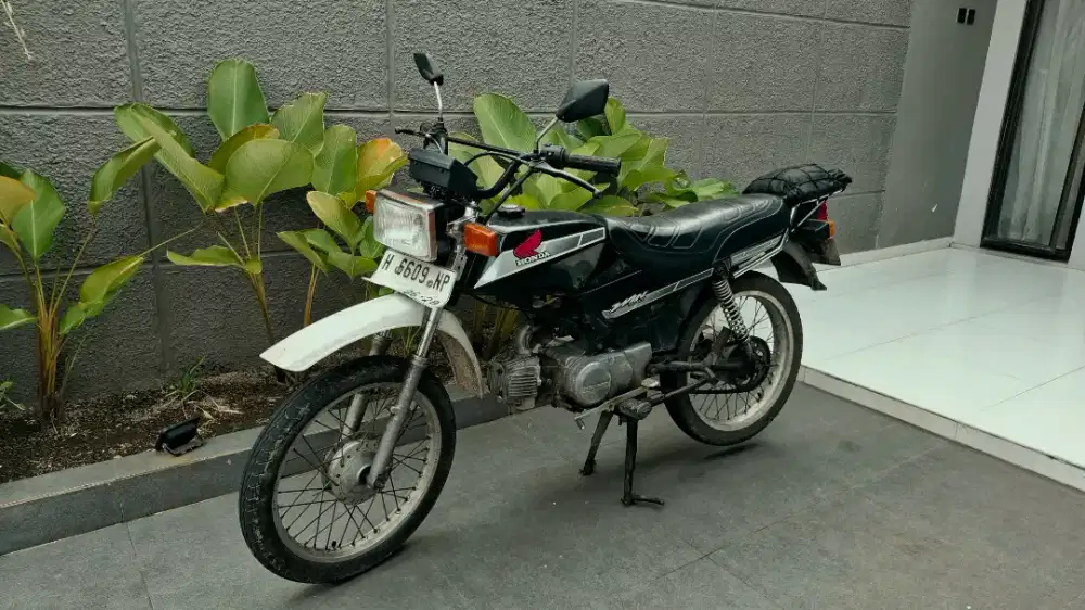 DIJUAL HONDA WIN 100 (KALCER)