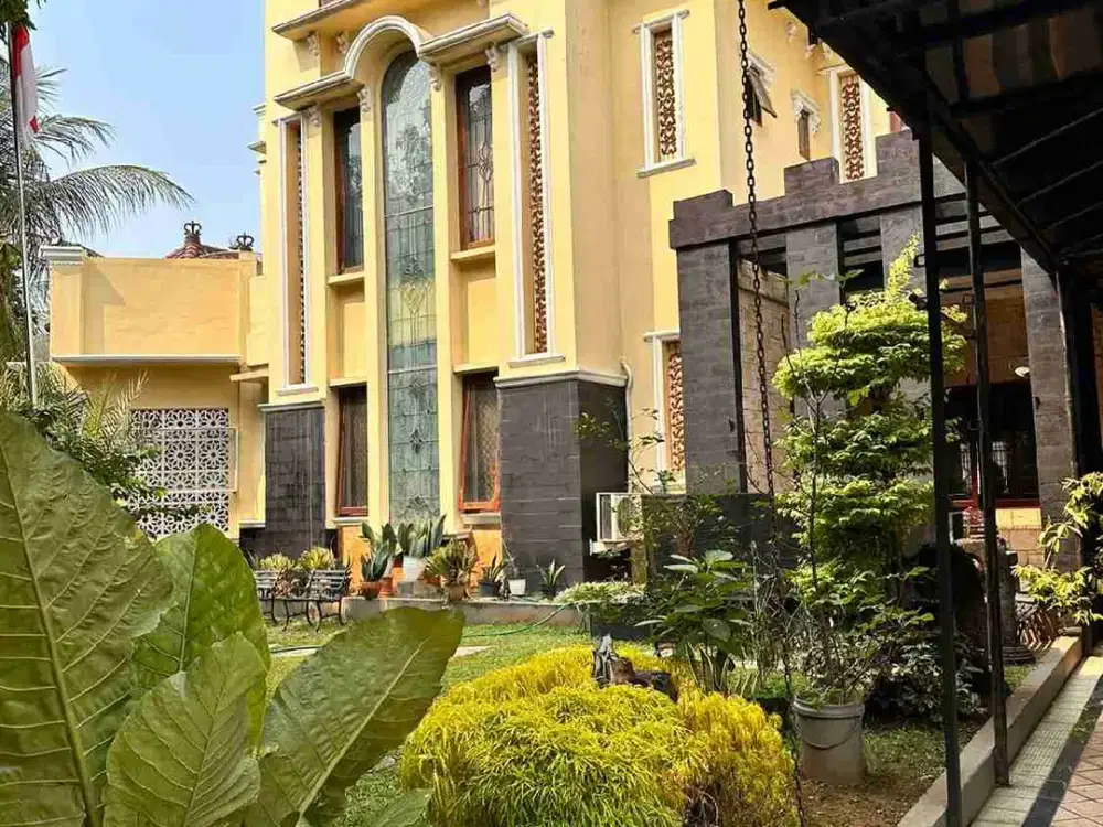 Rumah mewah 1400 m di kavling marinir pondok kelapa