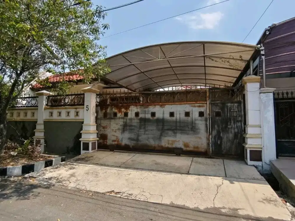 RUMAH MANYAR KARTIKA, FURNISHED, ROW JALAN LEBAR