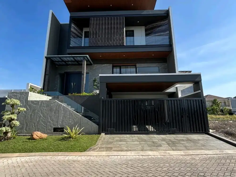 RUMAH CITRALAND NEW LUXURY HOUSE, Carport 2, Garasi 2