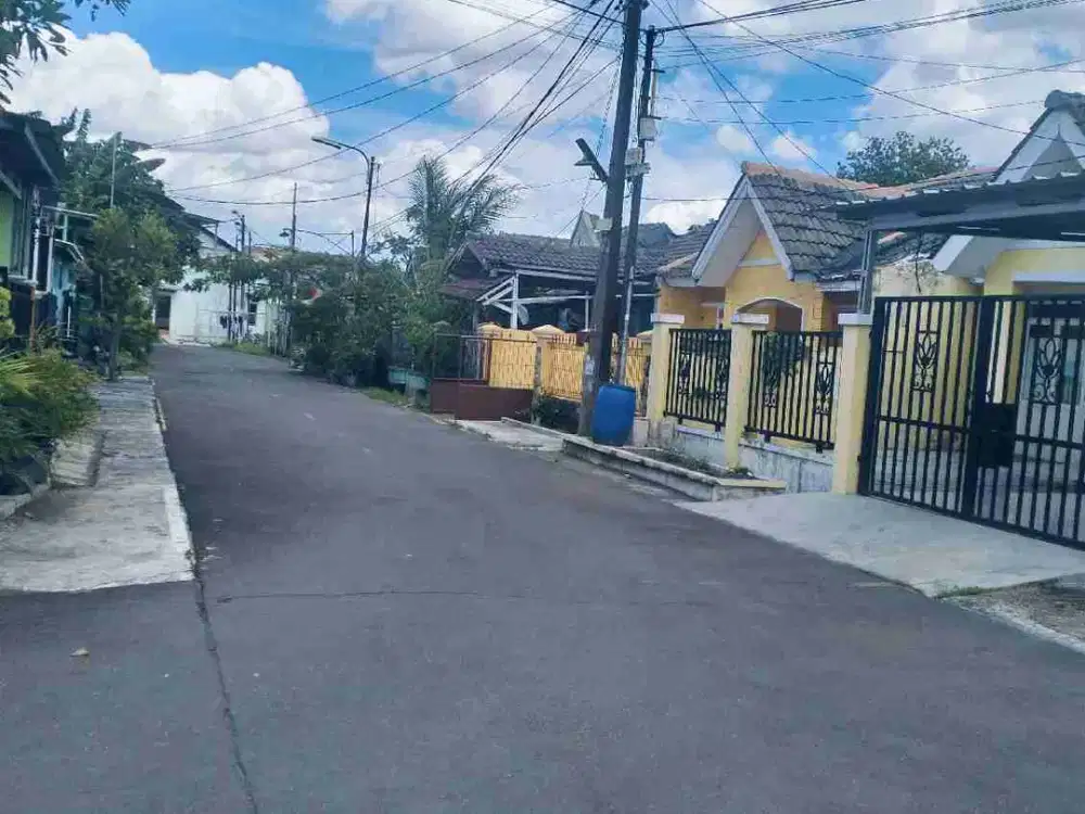 Dijual Cepat Rumah Hitungan Tanah apa adanya, Di Taman Kebalen Babelan