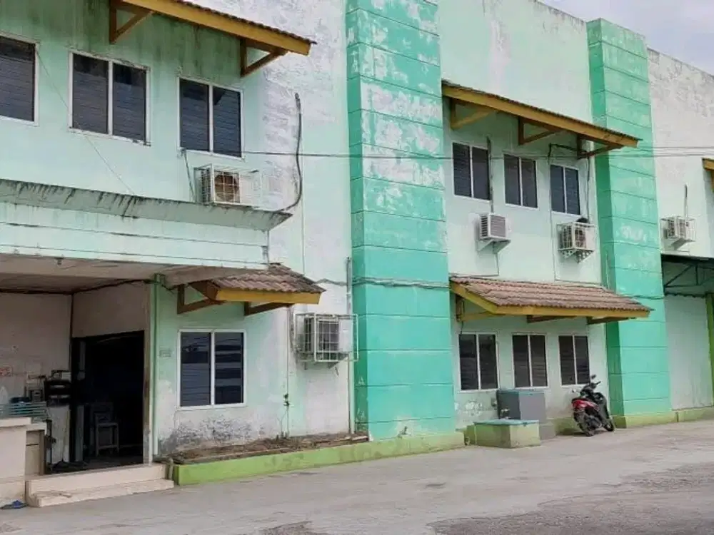 GUDANG SIAP HUNI DI MARGOMULYO INDAH, STRATEGIS