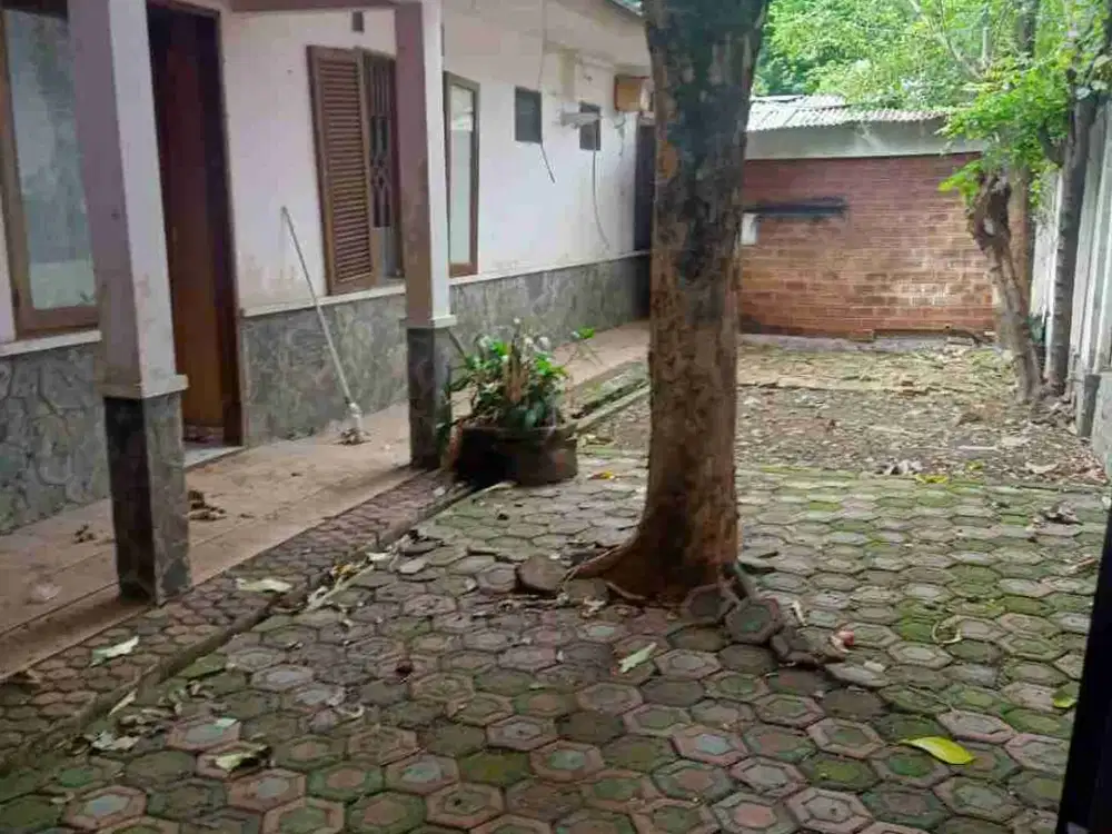 Dijual Rumah Tua Cocok Untuk Kost Eksklusif Di Karet Semanggi
