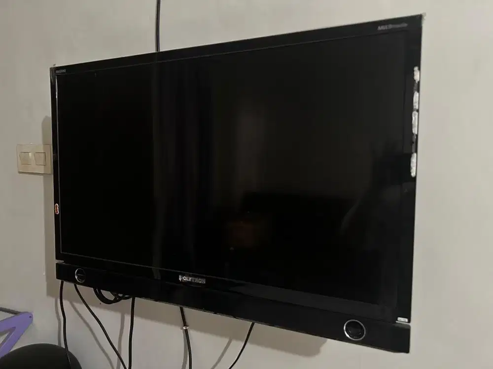 TELEVISI POLYTRON