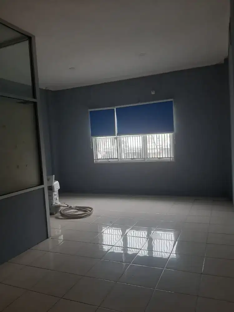 Sewa Ruko Bulevar Hijau 3 Lt Siap Pakai Kota Harapan Indah Bekasi