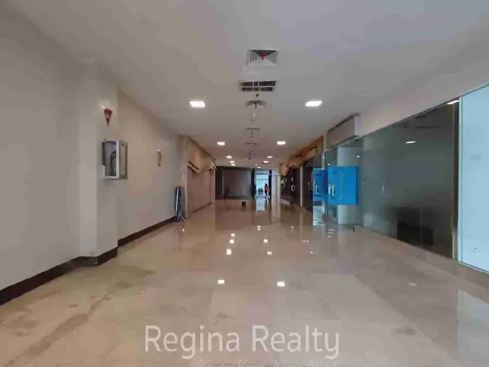 Room space strategis disewakan