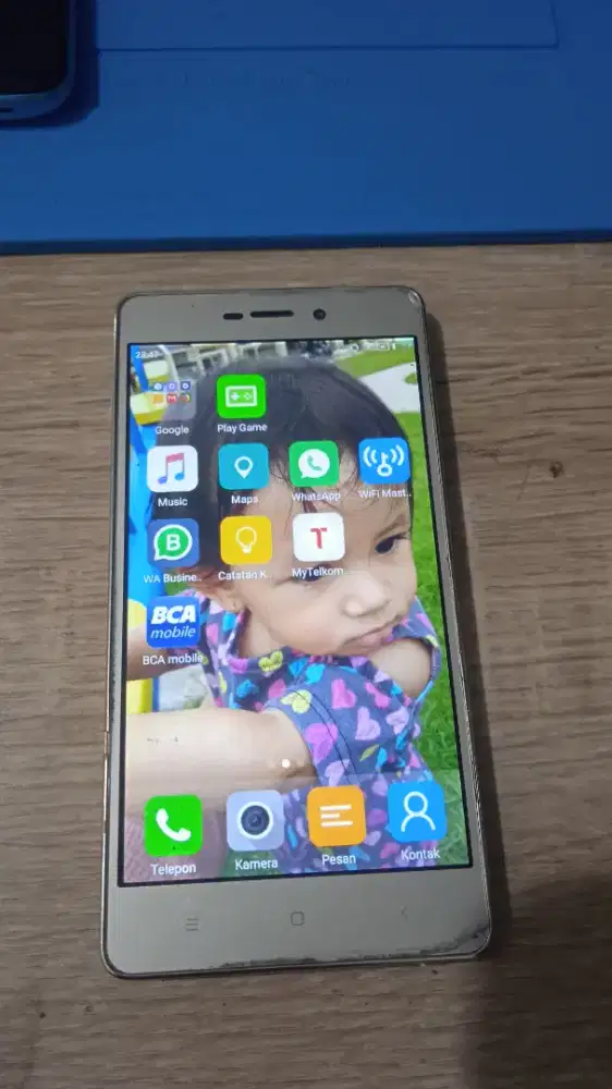 Redmi 3 rose Gold memori 3/32 normal