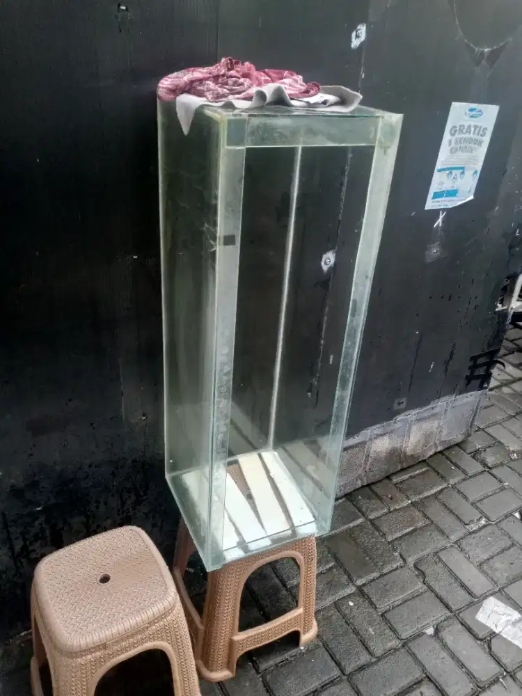 AQUARIUM IKAN 98X33X33